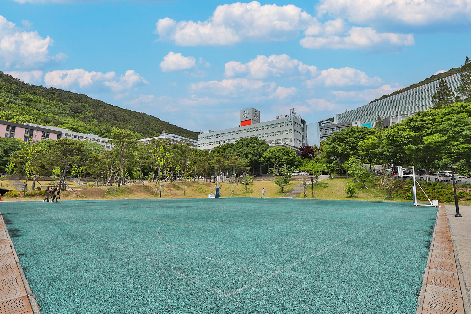 동아대학교 승학캠퍼스 전경